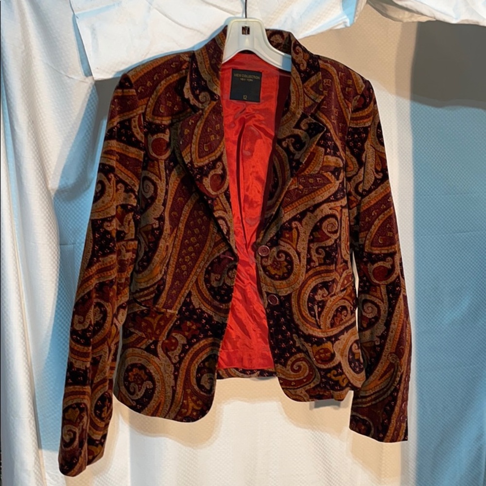 View collection 12 velvet print jacket tans euc